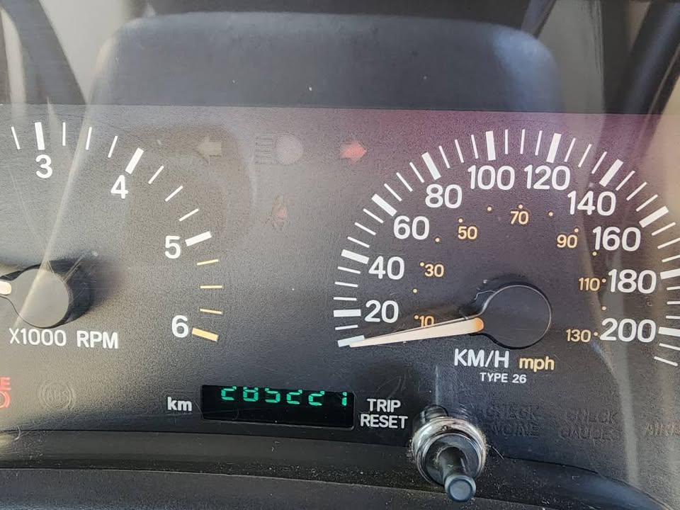 
								1999 Jeep Cherokee XJ 4.0 full									