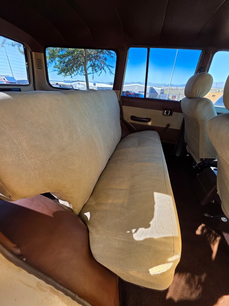 
								1982 Land Cruiser FJ60 full									