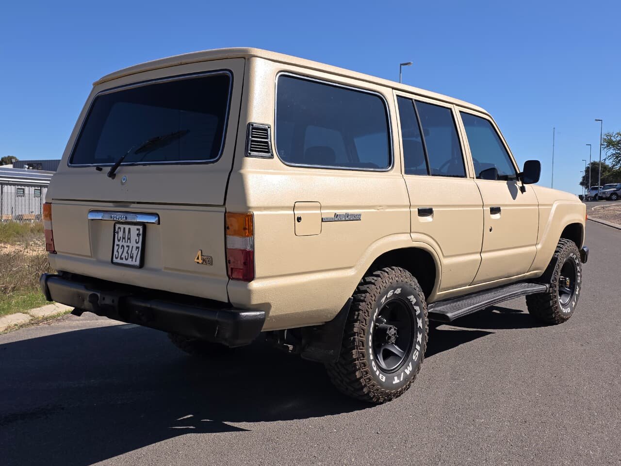 
								1982 Land Cruiser FJ60 full									